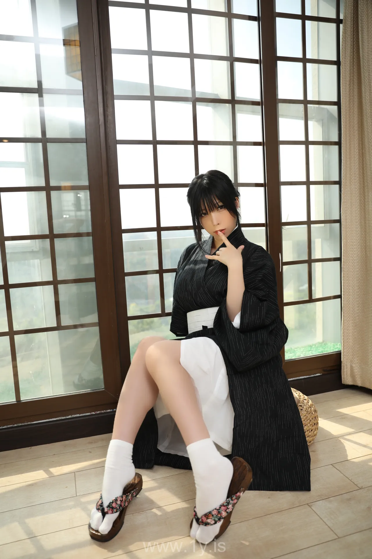 鹿野希 Vol.21 未亡人